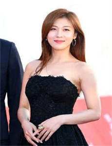 喔喔网/小SAO货叫大声点奶真大