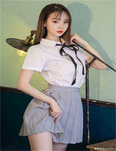 西西大胆裸露私阴艺术/班长按了按口袋里的遥控器视频