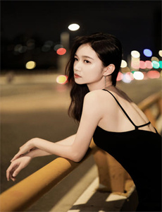 小younv18+-美女诱惑男人